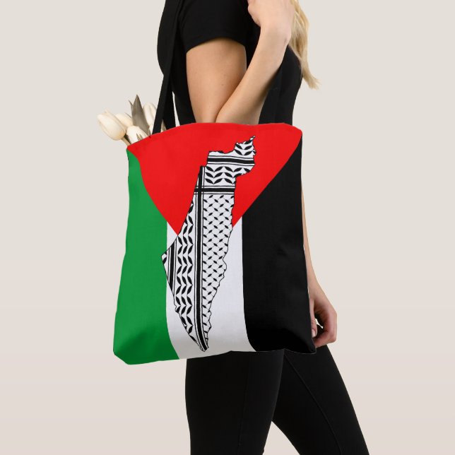 Palästinensische Flagge und Karte mit Keffiyeg-Mus Tasche (Von Nahem)