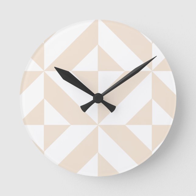 Pale Beige Geometric Deko Cube Pattern Runde Wanduhr (Vorderseite)