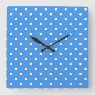 Pale Blue Polka Dot Art Quadratische Wanduhr