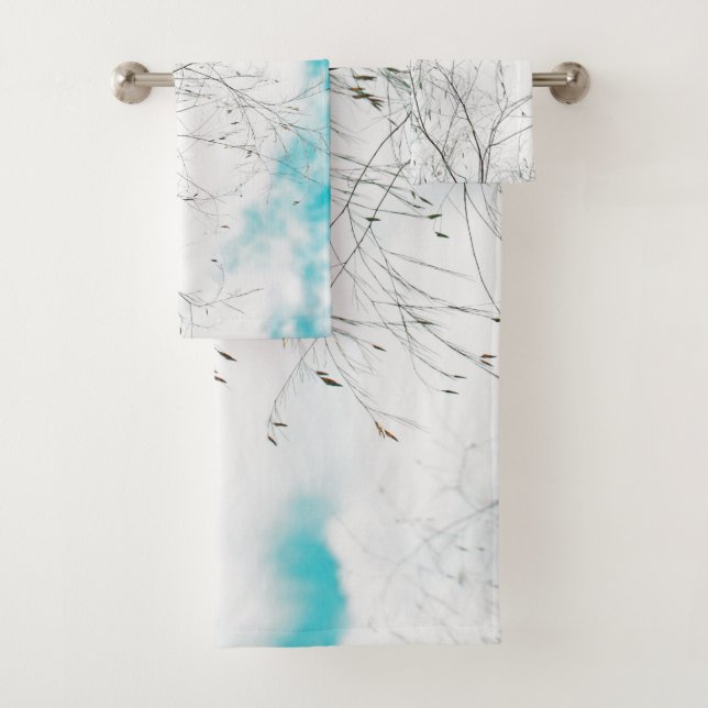 Pale Pastel Bleu clair Turquoise Arbre Bruns Sky (En situation)