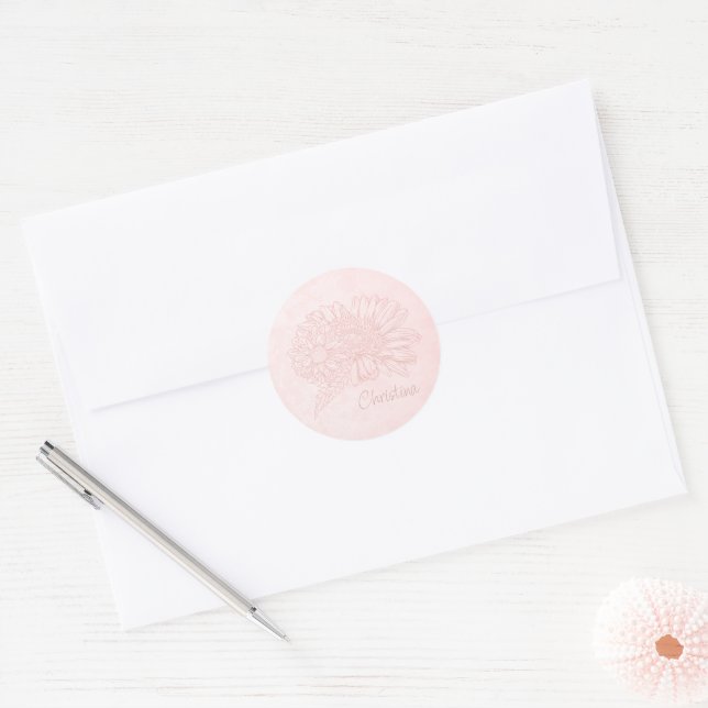 Pale Pink Grunge with Name and Chrysanthemums Runder Aufkleber (Umschlag)