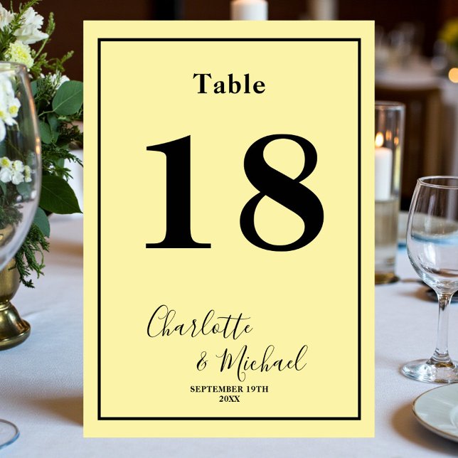Pale Yellow Script Minimalist Wedding Tischnummer (Von Creator hochgeladen)