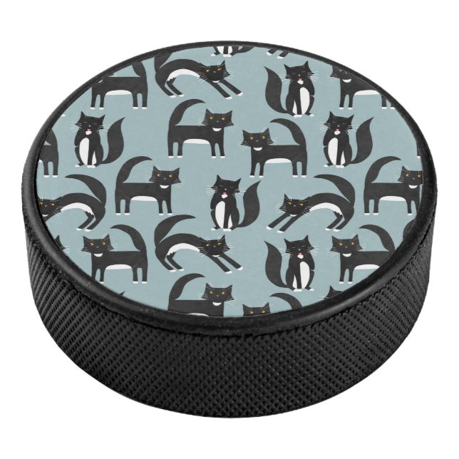 Palet De Hockey Chats Tuxedo noirs et blancs (3/4/2016 12:00:00 AM)