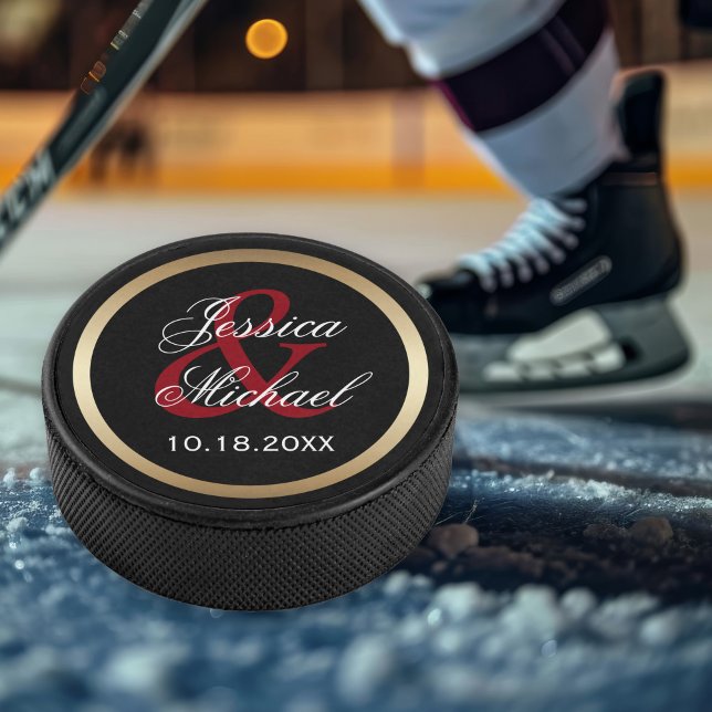 Palet De Hockey Garde personnalisée de mariée et de chambre (Personalize with your names and wedding or engagement date.)