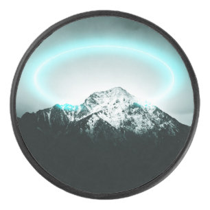 Palet De Hockey Snowy mountain mysterious blue neon light