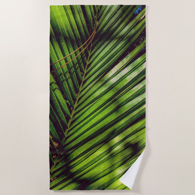 Palm Frond, aiguilles de pin et ombres Serviette d (Devant)