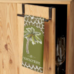 Palm Tree Animal Print Geschirrtuch<br><div class="desc">Auf diesem personalisierten Küchentuch (weiß auf der Rückseite) befindet sich eine tropische Palme mit eleganten Mustern aus Tierprint. PASSENDE Artikel in unserem Geschäft.</div>