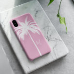 Palm Tree Pink White Tropical Elegant Monogram Case-Mate iPhone Hülle<br><div class="desc">Elegante weiße Palmen bilden einen Teil eines Baumkronen über Ihren Anfang. Elegantes tropisches Vintages Design. Der Palm-Baum ist auf einem weißen und rosa Hintergrund mit einem blauen oder weißen Rahmen. Aus einer Sammlung bei Chessie's Fine Designs. Die vollständige Sammlung über den Link auf dieser Seite anzeigen.</div>
