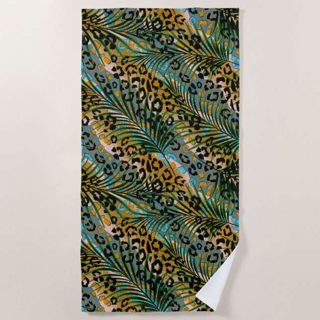 Palm verlasse auf einem Leopardenhintergrund. Strandtuch (Vorderseite)
