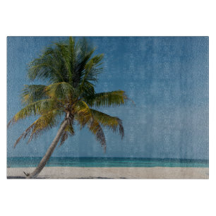 Palme und weißer Sandstrand 2 Schneidebrett