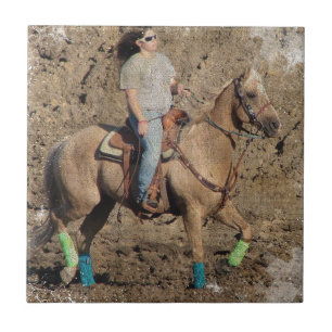 Palomino-Rodeo-Pferdeaufwärmen-Schmutz Fliese