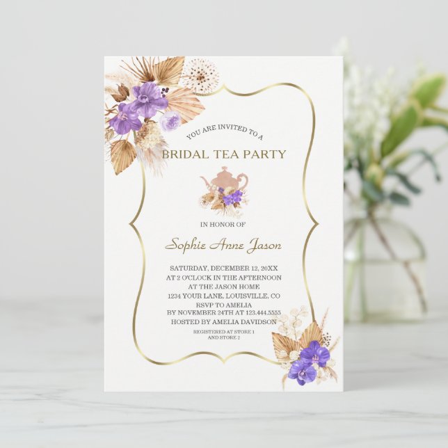 Pampas Grass Lila Orchid Gold Bridal Tee Party Einladung (Stehend Vorderseite)