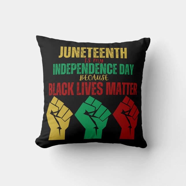 Pan-African Fist Pillow Kissen (Vorderseite)