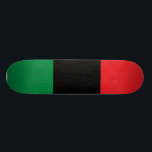 Pan African UNIA Flag Skateboard<br><div class="desc">Die panafrikanische Flagge - auch bekannt als UNIA-Fahne,  afroamerikanische Flagge,  Black Liberation Flag und verschiedene andere Namen - ist eine dreifarbige Flagge,  die aus drei gleichen horizontalen Streifen von (von oben nach unten) rot,  schwarz und grün besteht.</div>