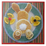 Pancake Rabbit Breakfast Designer Tile Trivet Fliese<br><div class="desc">Mein originelles,  urheberrechtlich geschütztes Foto einiger spezieller Pfannkuchen macht einen bunten,  lustigen Fliesentrivet.</div>