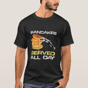 Pancakes serviert den ganzen Tag Spaß Lineman Foo T-Shirt