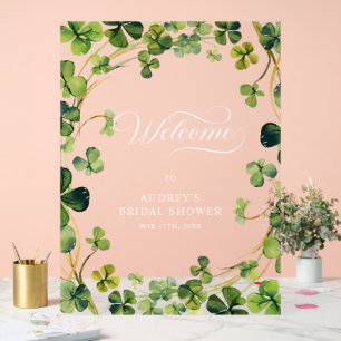Pancarte de bienvenue aux shamrocks pour la fête d