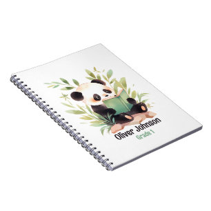 Panda à l'aquarelle lisant un nom de livre