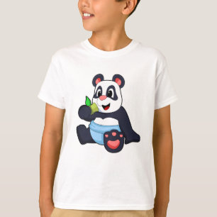 Panda als Baby mit Bambus T-Shirt