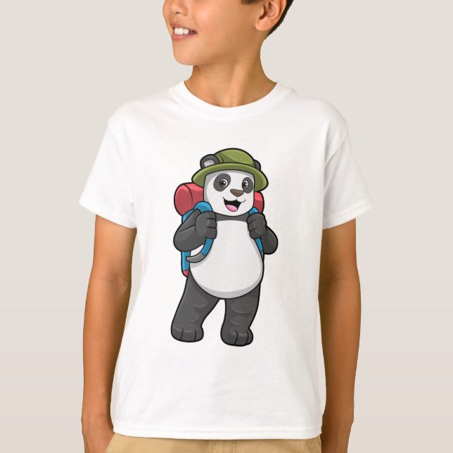 Panda als Hiker mit Rucksack T-Shirt (Vorderseite)