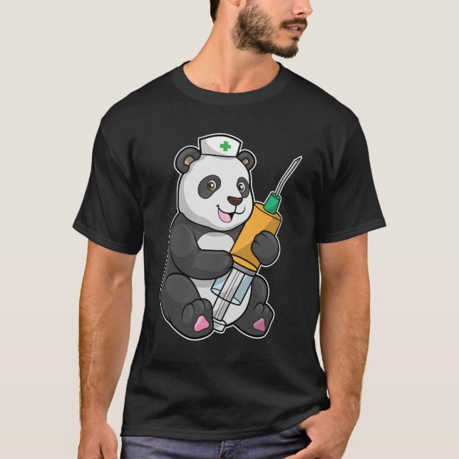 Panda als Krankenschwester mit Spritze T-Shirt (Vorderseite)