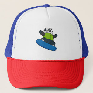 Panda als Snowboarder mit Snowboard Truckerkappe