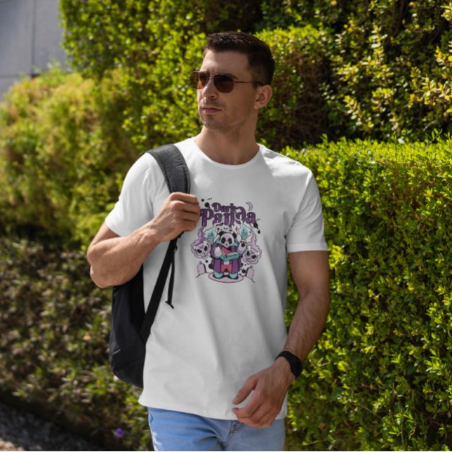 Panda Bauer Cartoon T-Shirt (Von Creator hochgeladen)