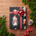 Panda Bear Christmas Heiße Schokolade Geschenkpapier<br><div class="desc">Niedlicher Panda-Bär mit Schal und Hut. Eine rote heiße Tasse Schokolade mit Sahne. Schwarzer Hintergrund</div>