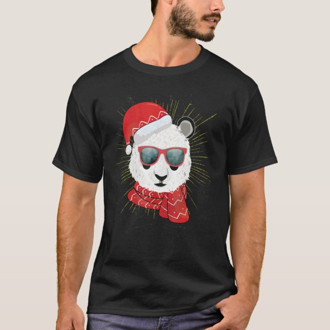 Panda Bear Christmas T-Shirt (Vorderseite)