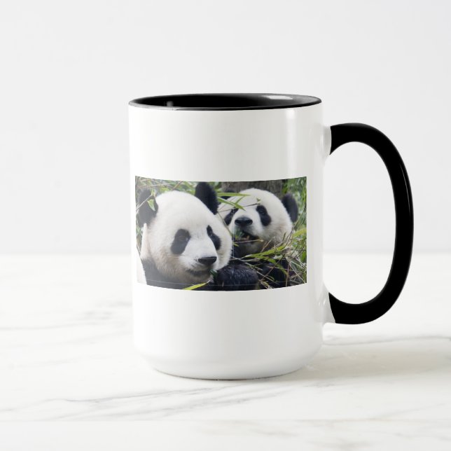 Panda Bear Hugs Tasse (Rechts)