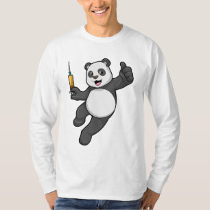 Panda bei Impfung mit Spritze T-Shirt