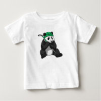 Panda beim Eishockey mit Eishockeyschläger