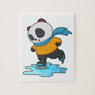 Panda beim Eislaufen mit Schlittschuhen und Schal