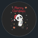 Panda Christmas Snow Winter Animals Pandas Runder Aufkleber<br><div class="desc">The panda for Christmas with fairy lights. Funny animals with gifts and snow to the holidays. Also funny for Christmas in July. Pandas are sweet animals and perfect for Christmas.</div>