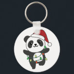 Panda Christmas Winter Animals Pandas Schlüsselanh Schlüsselanhänger<br><div class="desc">Der Panda zu Weihnachten mit Feenlicht. Hübsche Tiere mit Geschenken und Schnee für den Urlaub. Ein süßes Weihnachtsgrüßen. Pandas sind niedliche Tiere und perfekt zu Weihnachten.</div>