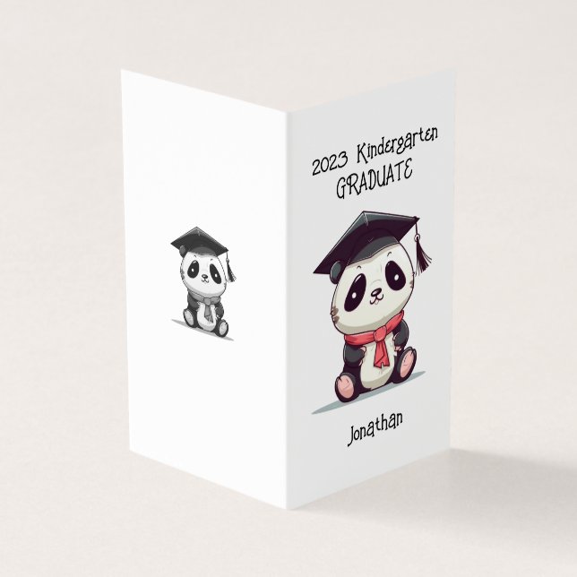 Panda de fin d'études de la petite maternelle (Outside)