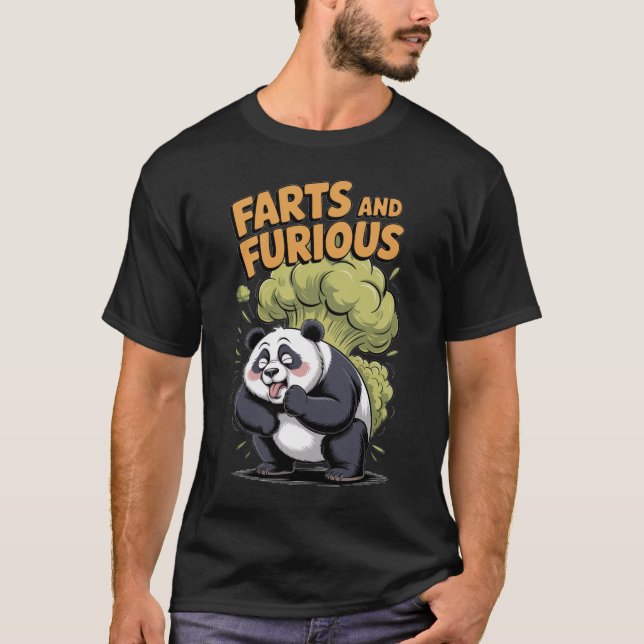 Panda has Fun making Fart on a Black T-Shirt (Vorderseite)