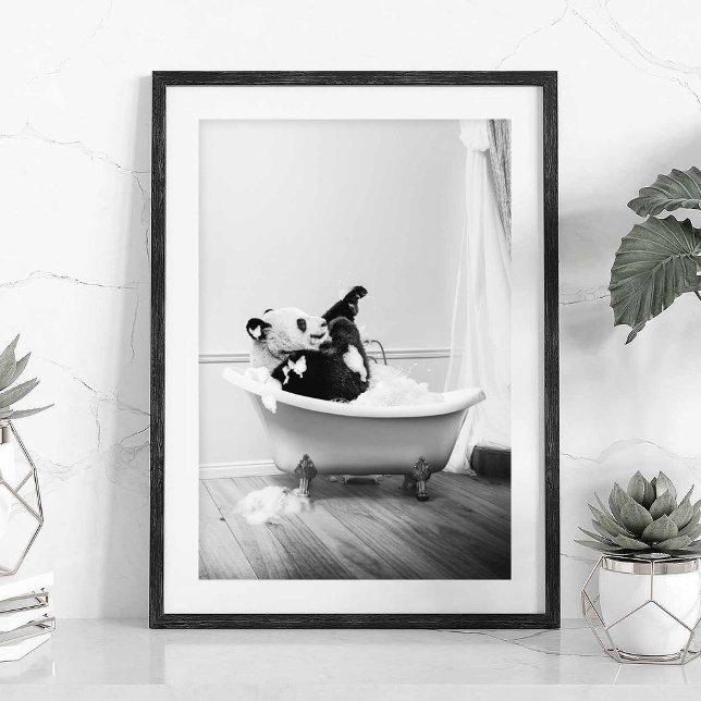 Panda in einer Badewanne Poster (Von Creator hochgeladen)