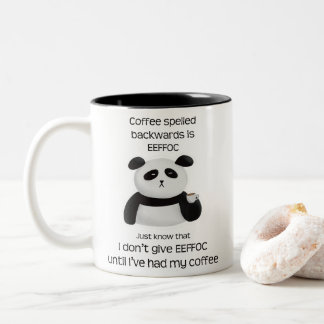 Panda - Kaffee rückwärts geschrieben ist Eeffoc Zweifarbige Tasse