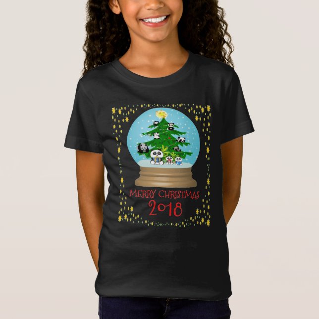 Panda-Weihnachtsbaum Snowglobe T-Shirt (Vorderseite)