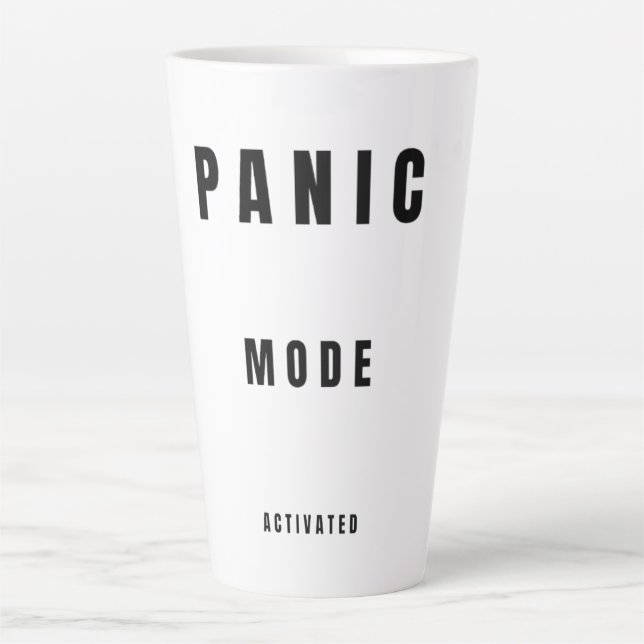 Panik-Modus Aktiviert – Limitierte Auflage 781 Milchtasse (Vorderseite)