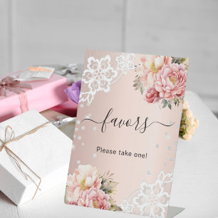 Panneau de faveur en dentelle florale rose