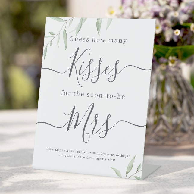 Panneau de jeu devinez combien de baisers avec un  (Minimal greenery guess how many kisses game sign)