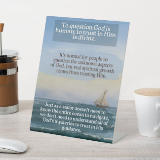 Panneau du piédestal