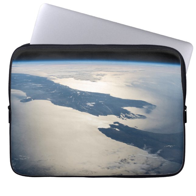 Panorama aus dem Weltraum Highlight Koch Straße Laptopschutzhülle (Vorderseite)