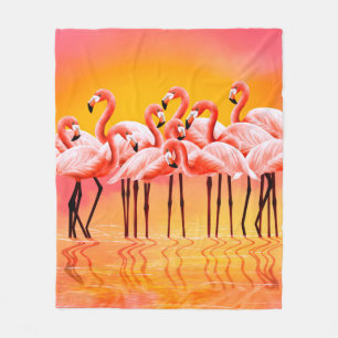 Panorama der rosa Flamingos auf einem hellrosa Rüc Fleecedecke