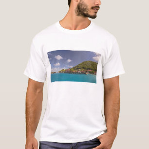 Panoramablick auf Bitter End Yacht Club Virgin T-Shirt