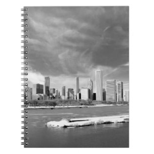 Panoramablick von Chicago-Skylinen im Winter Notizblock