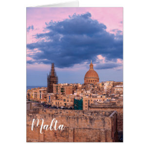 Panoramasicht auf den Sonnenuntergang über Vallett