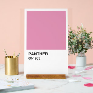 Panther Movie Pink - Arrière - plan blanc